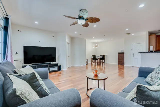 $525,000 | 2822 Edward Stec Boulevard, Edison, NJ 08837