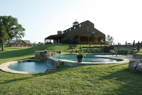 $562,500 | 14244 Caddo Creek Circle, Larue, TX 75770