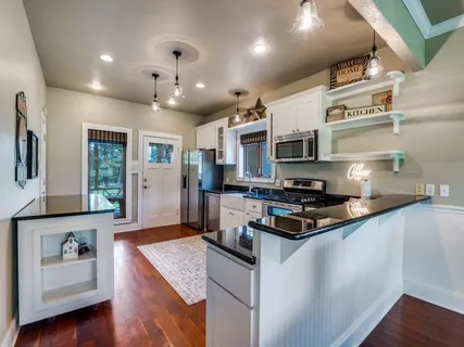 $562,500 | 14244 Caddo Creek Circle, Larue, TX 75770