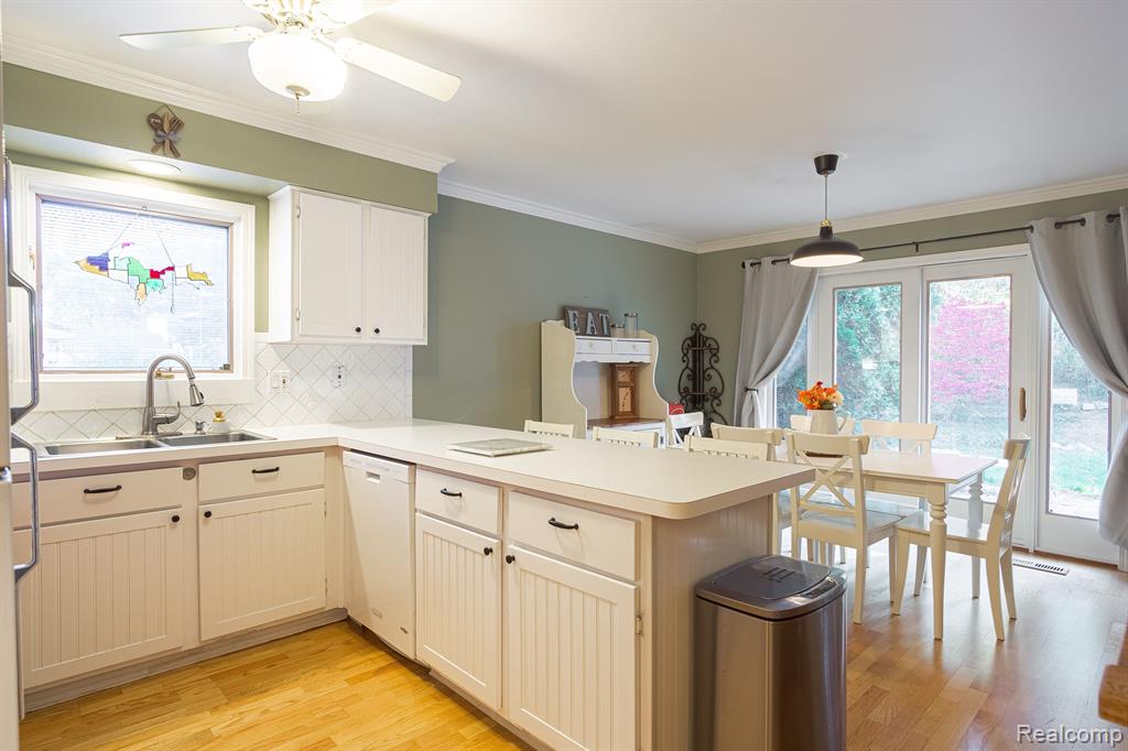 1707 Morningside Lane Rochester Hills, MI 48307 - Photo 18 of 37