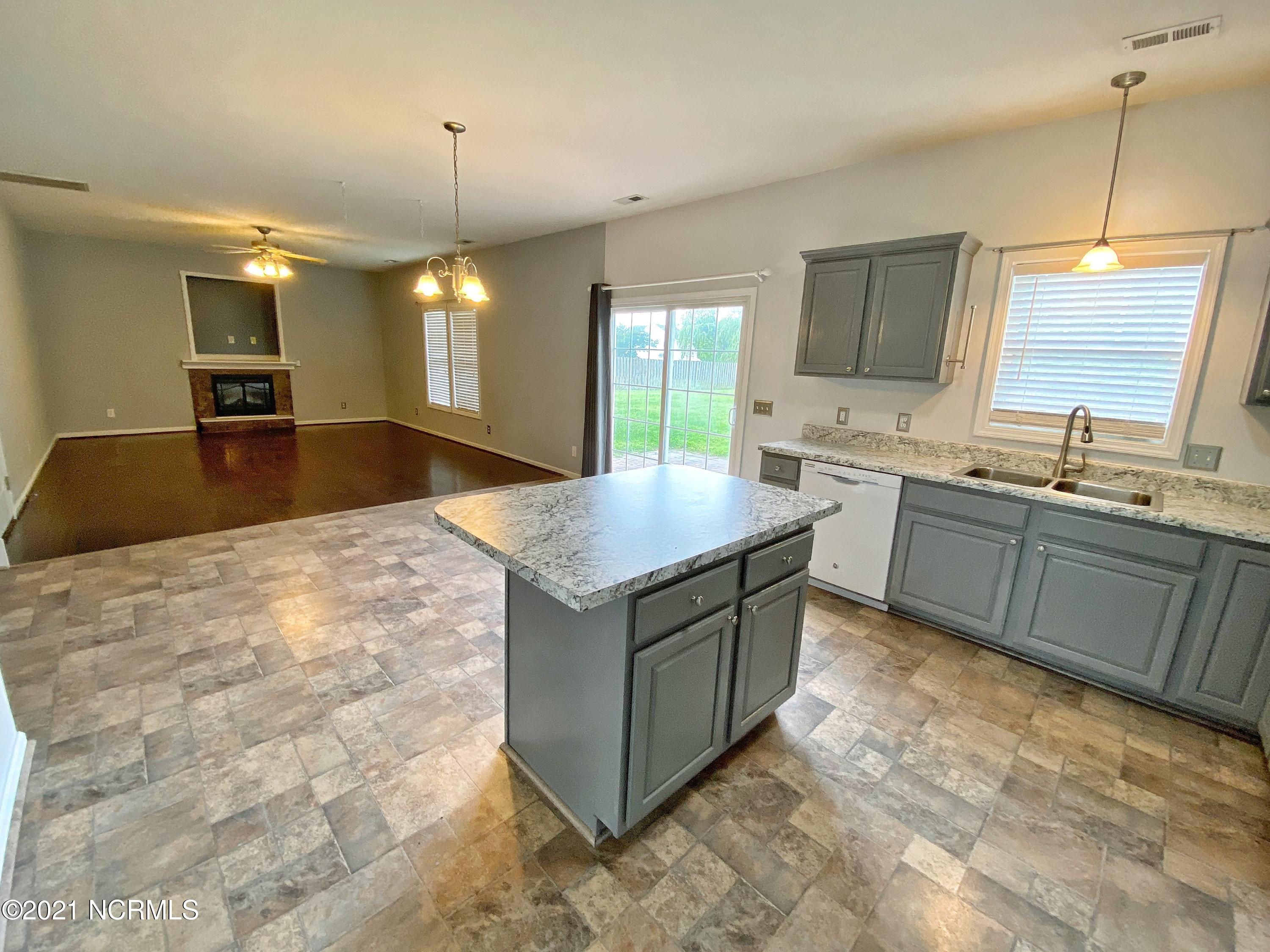 1852 Haw Branch Road Beulaville, NC 28518 - Photo 12 of 35 Kitchen2