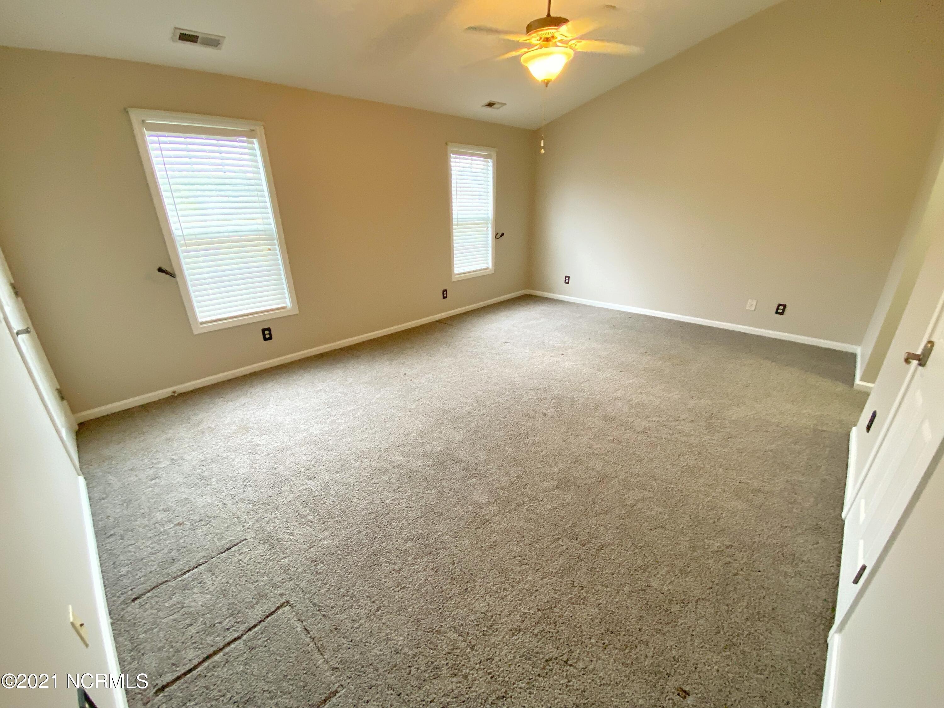1852 Haw Branch Road Beulaville, NC 28518 - Photo 21 of 35 Mstrbed2