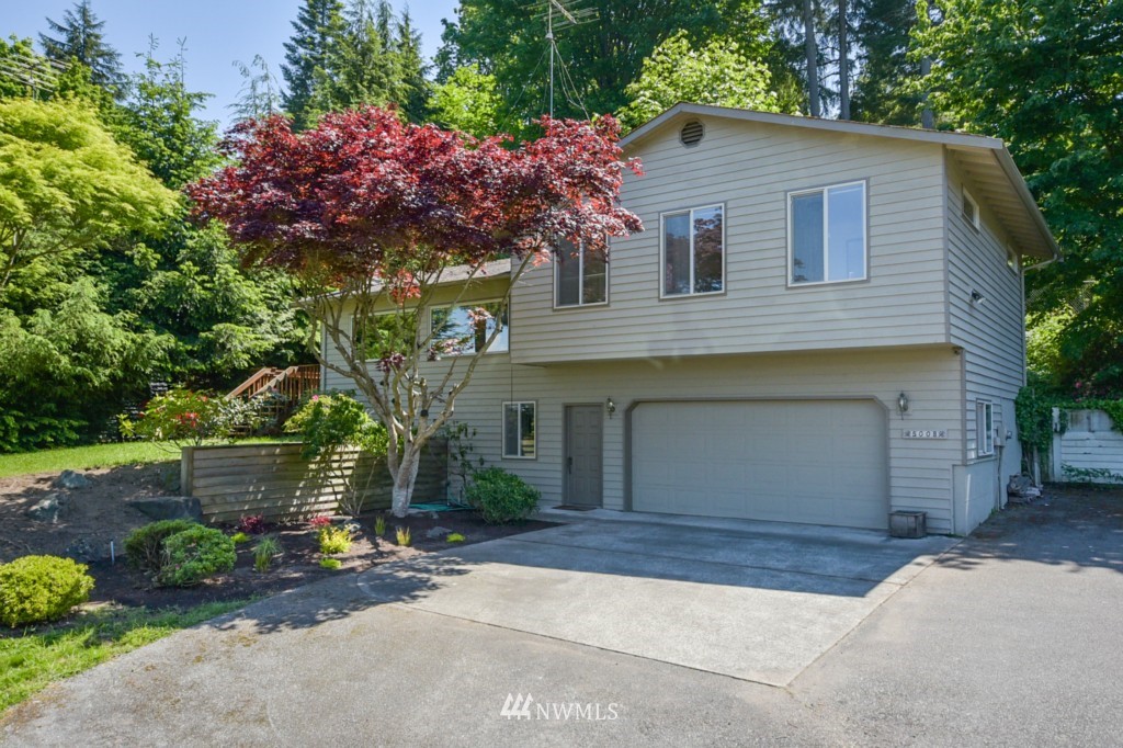 5008 Bakerview Road Oak Harbor, WA 98277 - Photo 1 of 25 Gallery Image 1