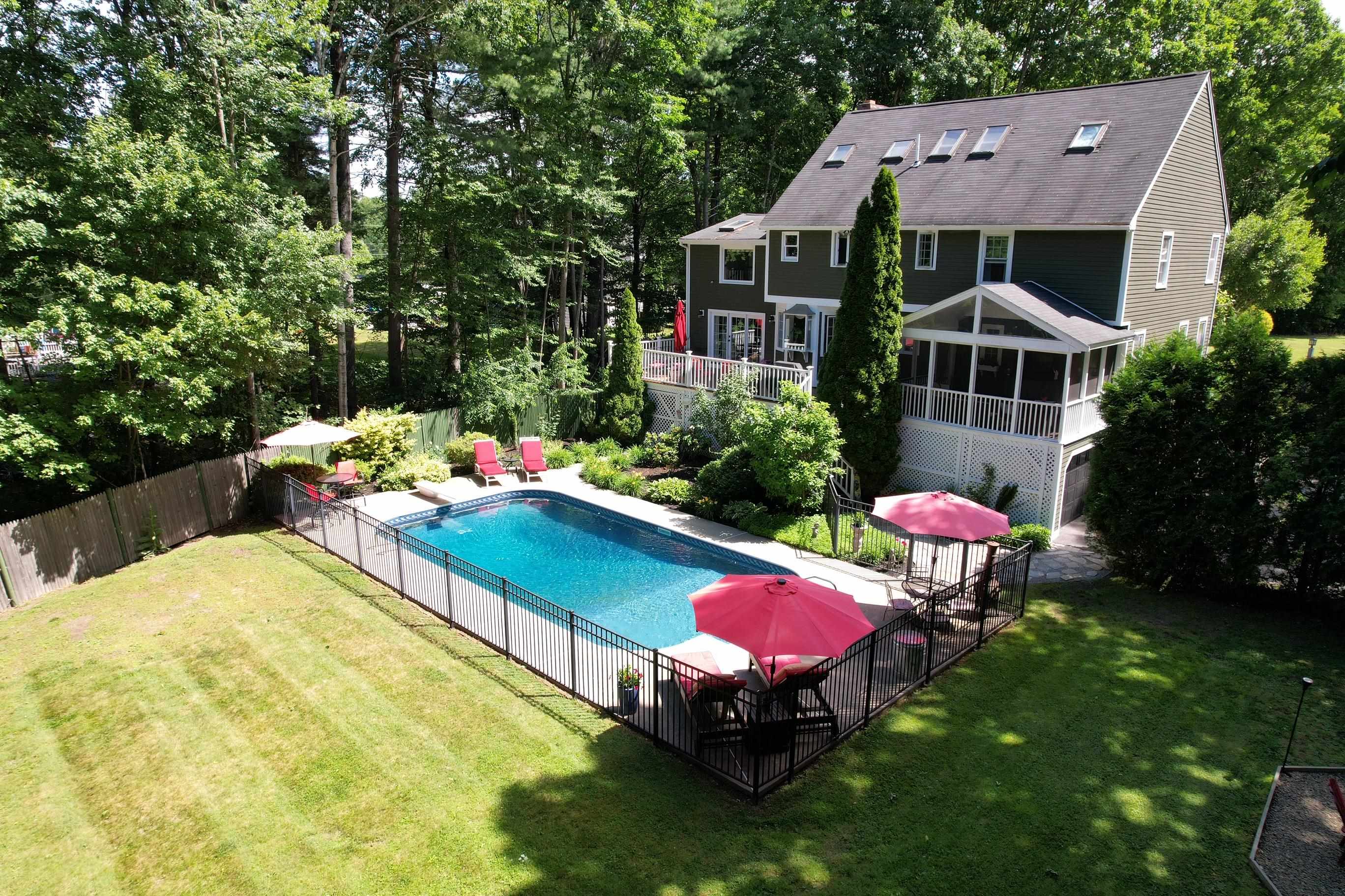 8 Coventry Lane Derry, NH 03038 - Photo 56 of 60