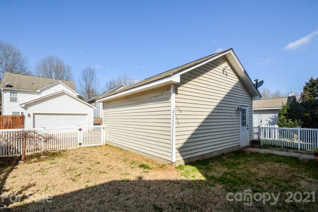 13203 Meadowmere Road Huntersville, NC 28078 - Photo 22 of 23 Gallery Image 22