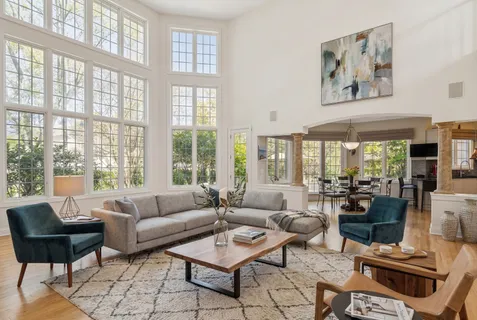 $1,850,000 | 1745 Sundrop Circle, Highland Park, IL 60035