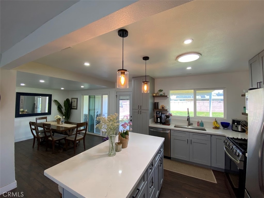 6431 Shawnee Road Westminster, CA 92683 - Photo 1 of 1 Bonus Dining Area