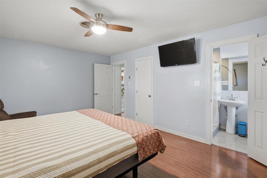 4105 Springbranch Drive Benbrook, TX 76116 - Photo 14 of 27