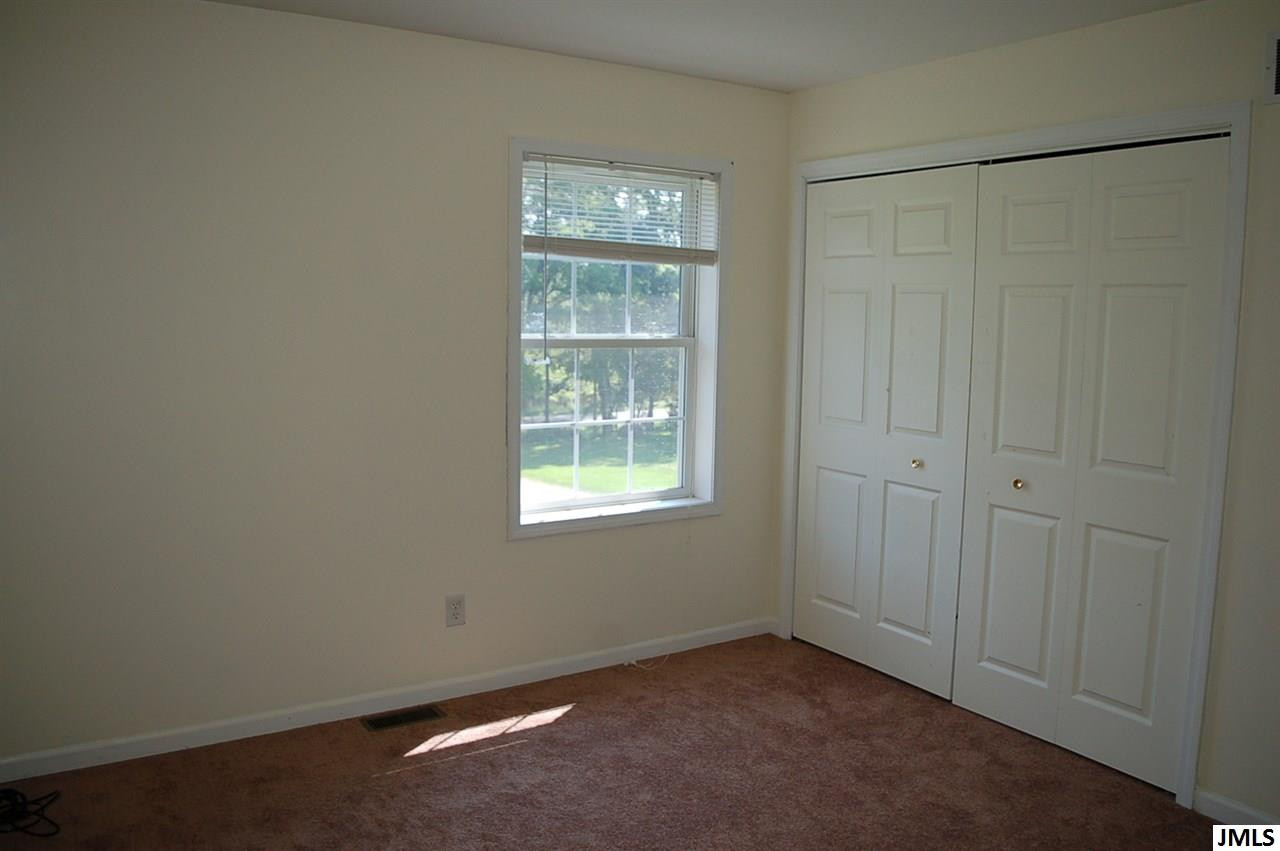 1360 South Sandstone Road Jackson, MI 49201 - Photo 12 of 20 Photo 12