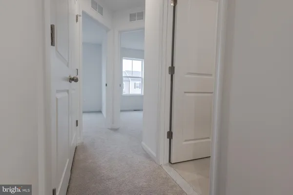 $2,150 | 25 Nymph Road, Inwood, WV 25428