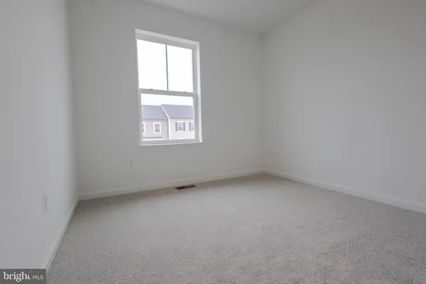 $2,150 | 25 Nymph Road, Inwood, WV 25428