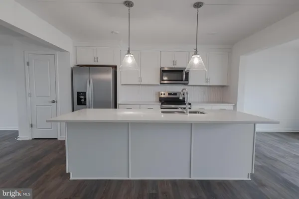 $2,150 | 25 Nymph Road, Inwood, WV 25428