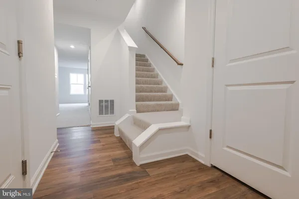 $2,150 | 25 Nymph Road, Inwood, WV 25428