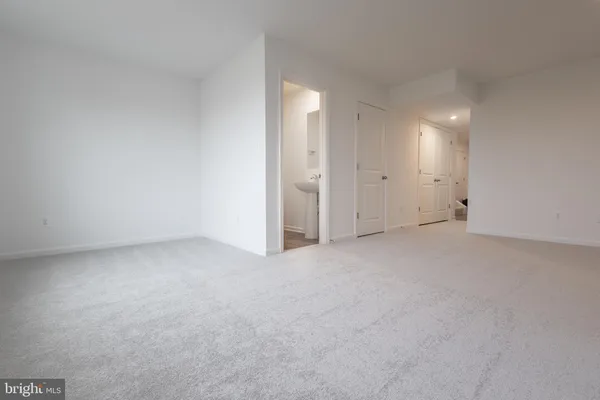 $2,150 | 25 Nymph Road, Inwood, WV 25428