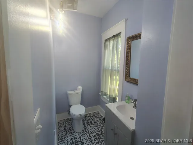 $329,000 | 1105 Lay Avenue, Warsaw, MO 65355