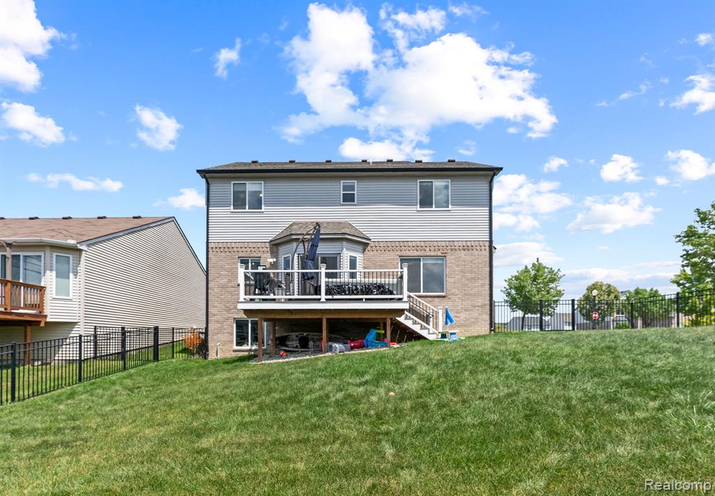 4074 Peach Tree Lane Howell, MI 48843 - Photo 31 of 38 Gallery Image 31