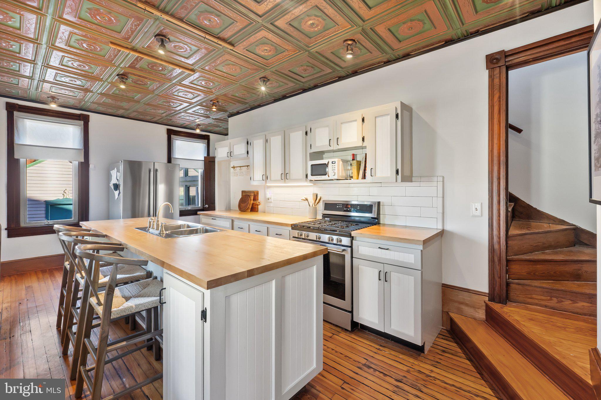 222 Blue Ridge Avenue Front Royal, VA 22630 - Photo 15 of 47