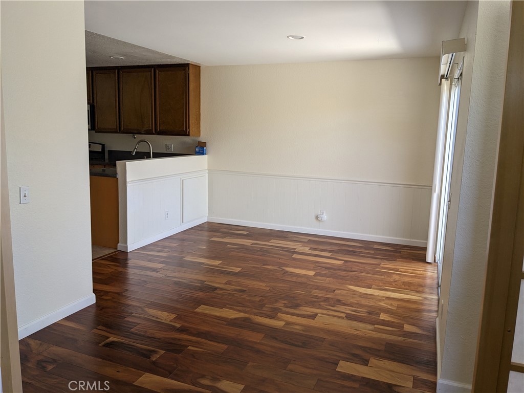 38 Exeter Irvine, CA 92612 - Photo 2 of 14