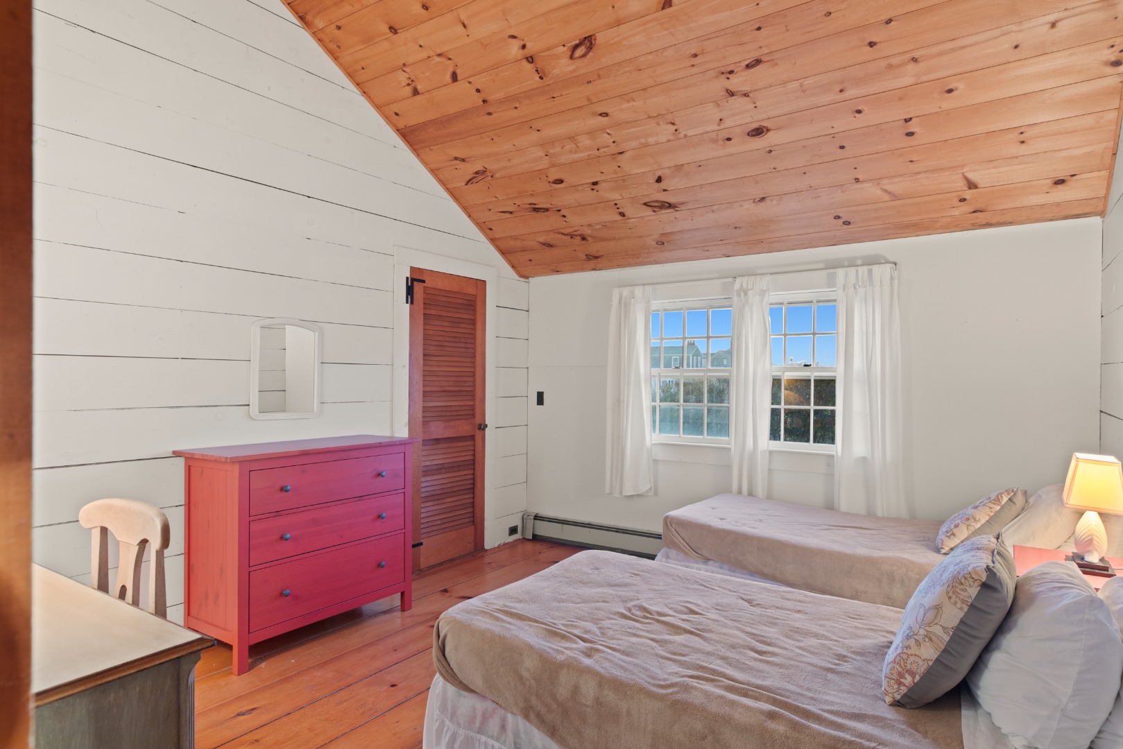 83 Baxter Road Nantucket, MA 02554 - Photo 29 of 43