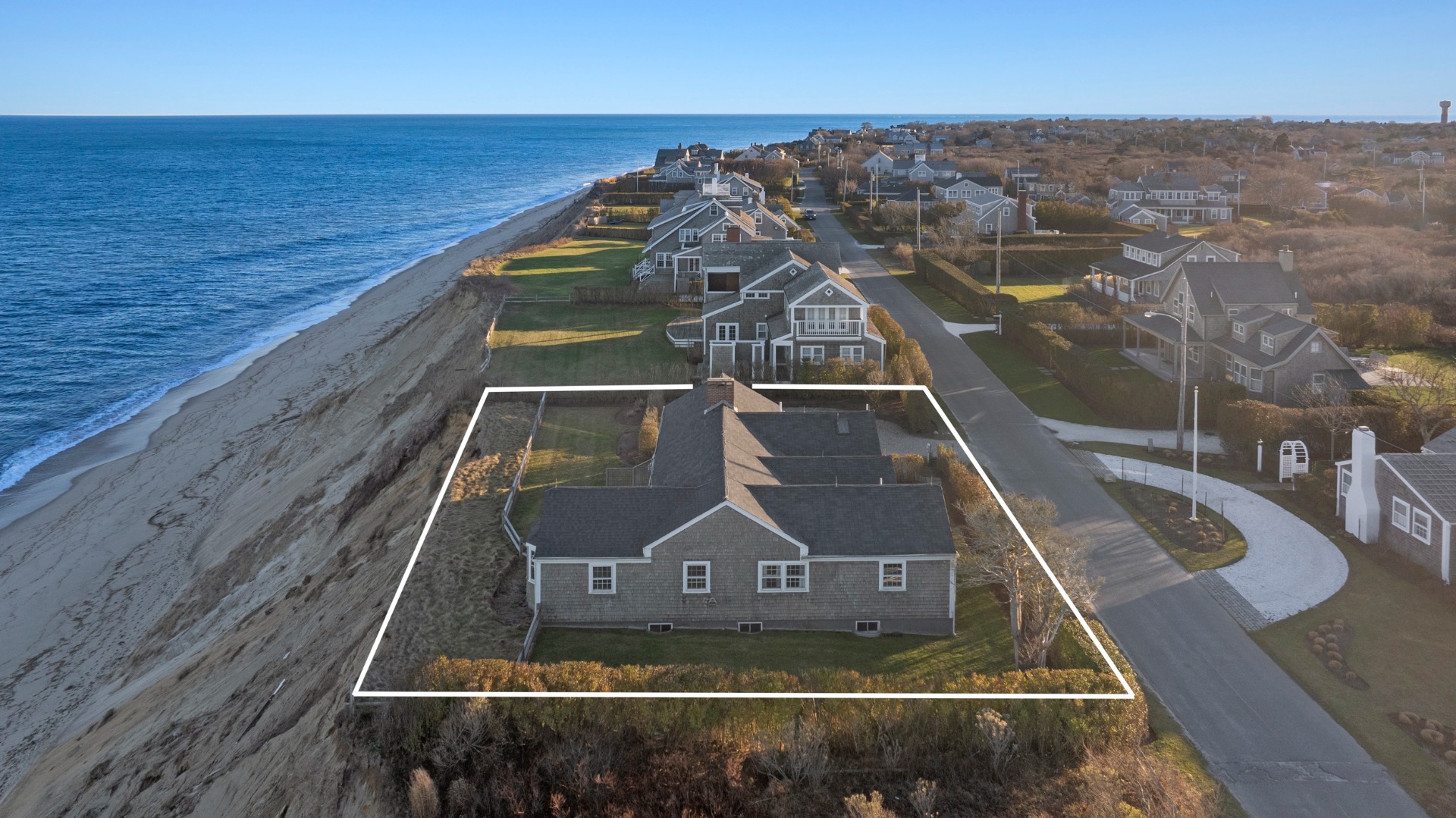 83 Baxter Road Nantucket, MA 02554 - Photo 7 of 43