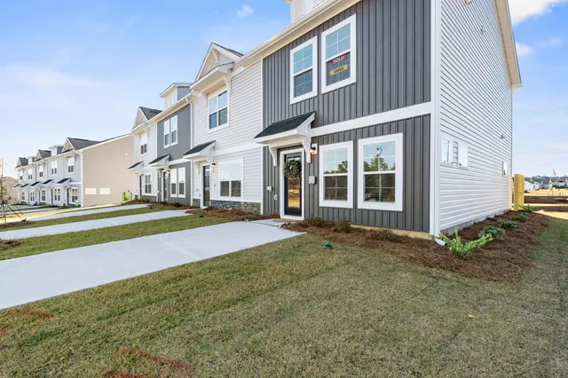 $197,290 | 624 Slim Cypress Run, Graniteville, SC 29829