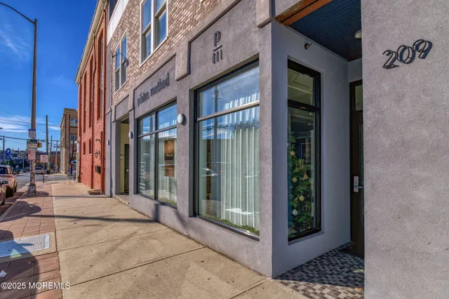 $3,400 | 209 Bond Street, Unit 3, Asbury Park, NJ 07712