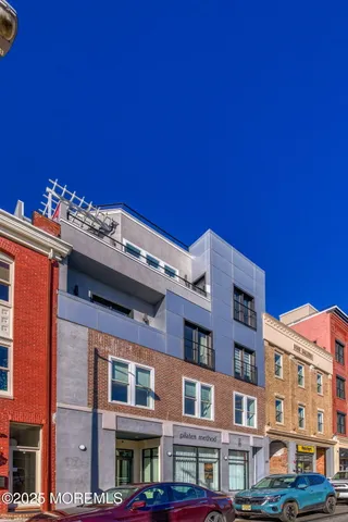 $3,400 | 209 Bond Street, Unit 3, Asbury Park, NJ 07712