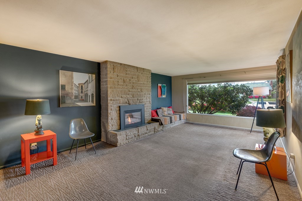 4921 Rucker Avenue Everett, WA 98203 - Photo 12 of 35 Gallery Image 12