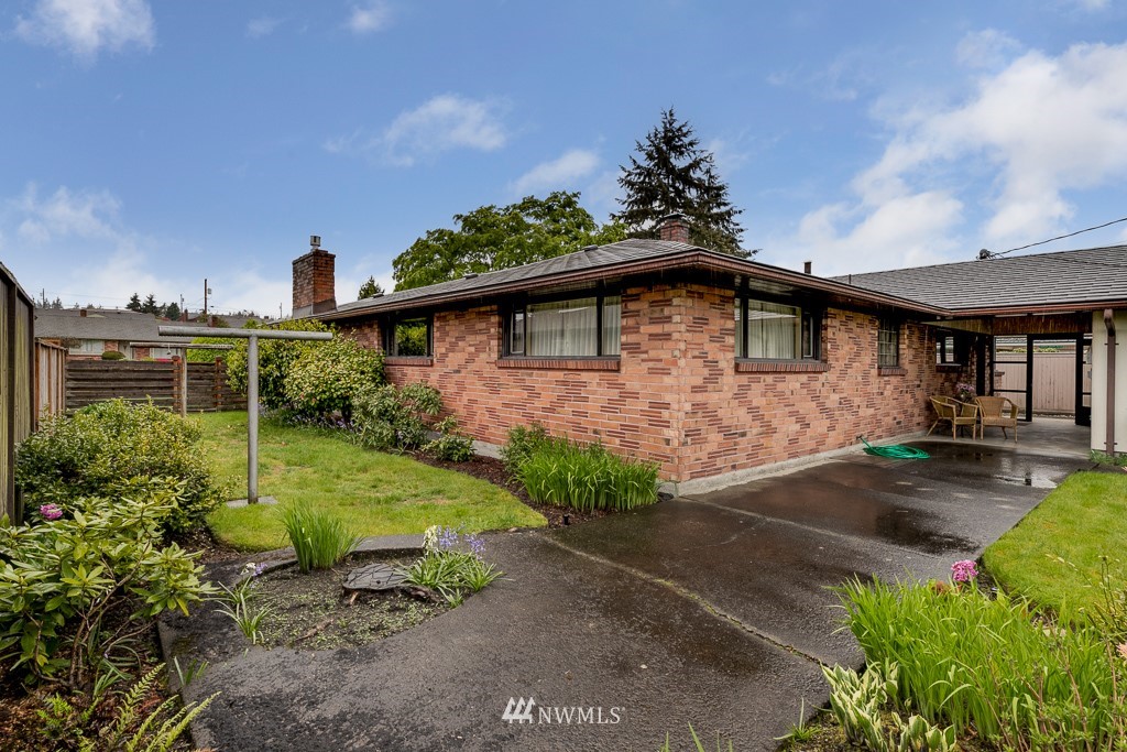 4921 Rucker Avenue Everett, WA 98203 - Photo 33 of 35 Gallery Image 33