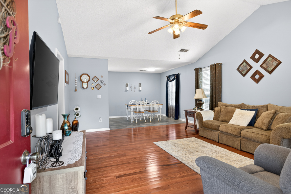 141 Pope Street Zebulon, GA 30295 - Photo 6 of 42 a living room with furniture