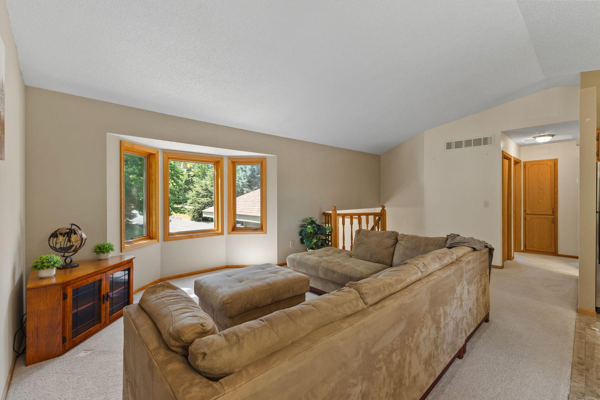 24610 Tucker Road Rogers, MN 55374 - Photo 7 of 37