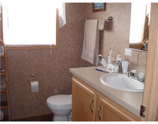 160 Tate Road Corinth, ME 04427 - Photo 14 of 19 Bathroom.