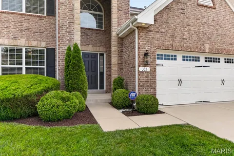$425,000 | 332 Pecan Bluffs Drive, Wentzville, MO 63385