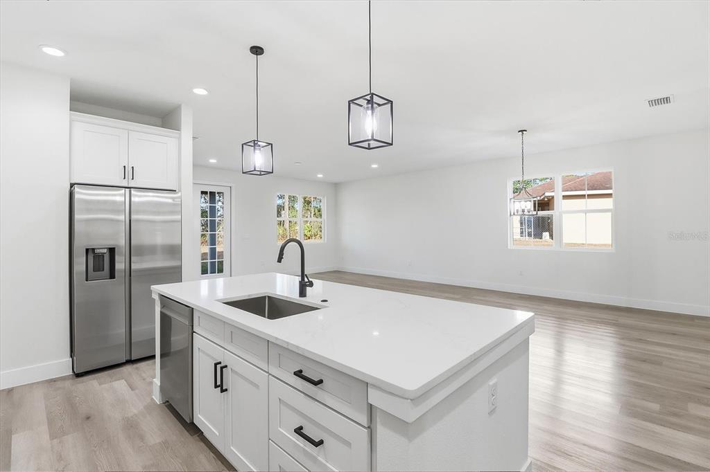 6078 Southwest 150th Lane Road Ocala, FL 34473 - Photo 16 of 38