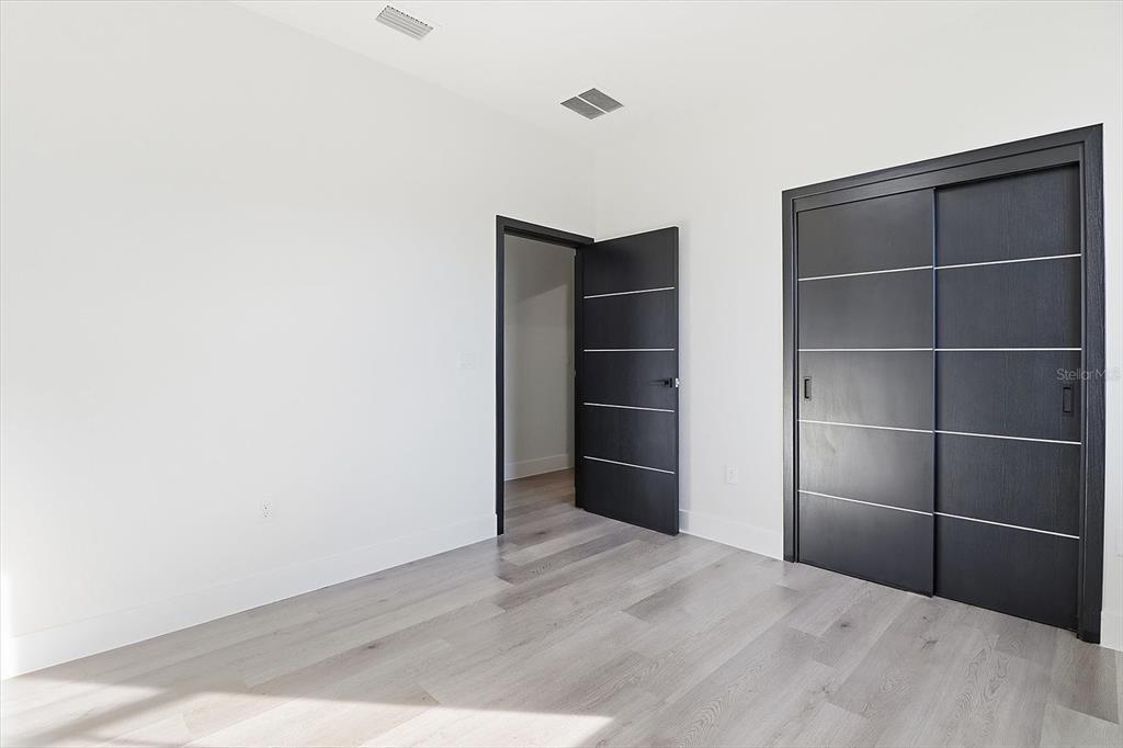 6078 Southwest 150th Lane Road Ocala, FL 34473 - Photo 33 of 38