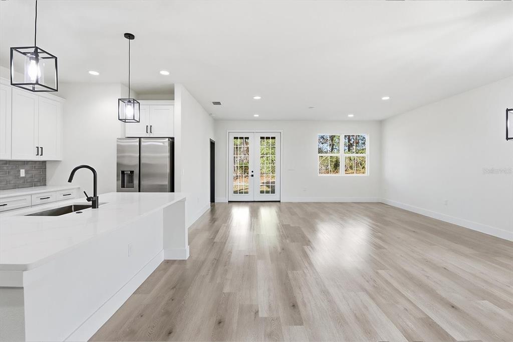 6078 Southwest 150th Lane Road Ocala, FL 34473 - Photo 6 of 38