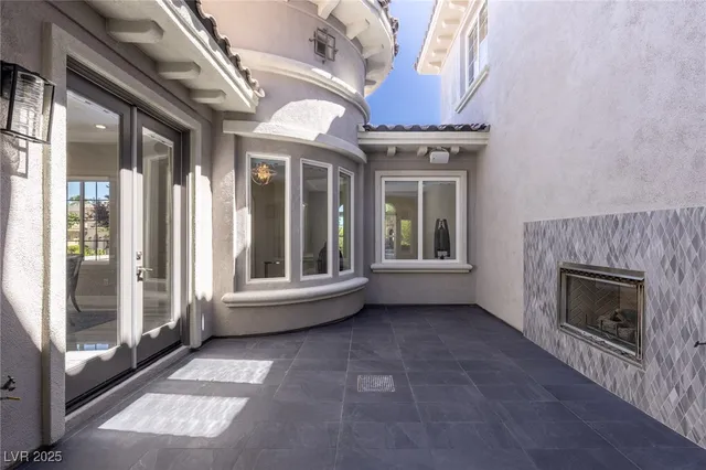 $2,997,000 | 1979 Orchard Mist Court, Las Vegas, NV 89135