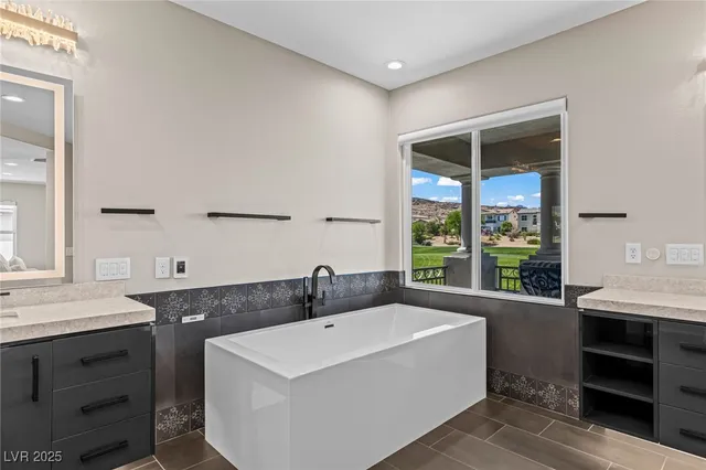 $2,997,000 | 1979 Orchard Mist Court, Las Vegas, NV 89135