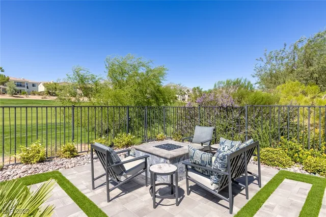 $2,997,000 | 1979 Orchard Mist Court, Las Vegas, NV 89135