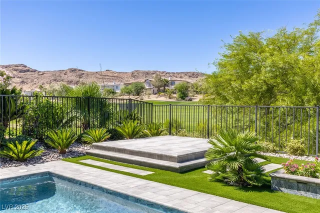 $2,997,000 | 1979 Orchard Mist Court, Las Vegas, NV 89135