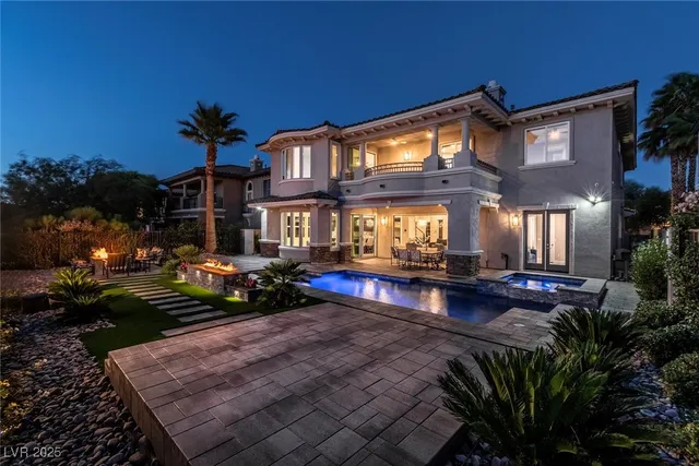 $2,997,000 | 1979 Orchard Mist Court, Las Vegas, NV 89135