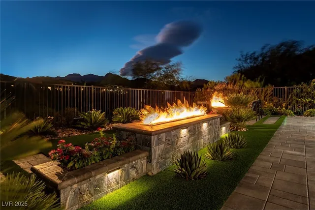 $2,997,000 | 1979 Orchard Mist Court, Las Vegas, NV 89135