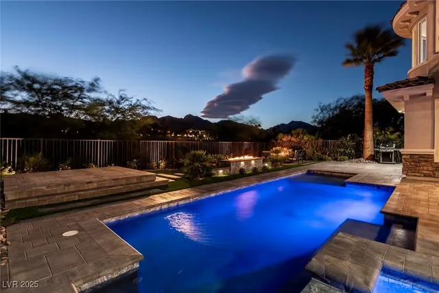 $2,997,000 | 1979 Orchard Mist Court, Las Vegas, NV 89135