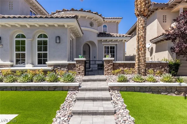 $2,997,000 | 1979 Orchard Mist Court, Las Vegas, NV 89135