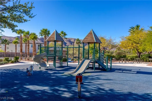 $2,997,000 | 1979 Orchard Mist Court, Las Vegas, NV 89135