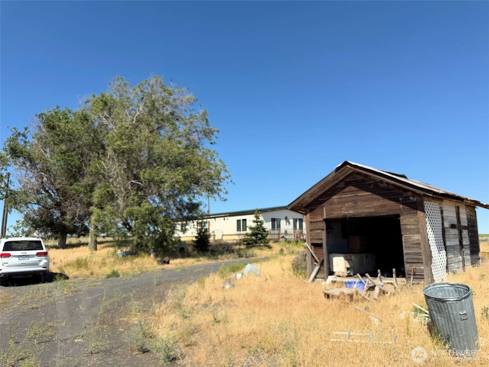 32498 Crick Road North Wilbur, WA 99185 - Photo 4 of 34