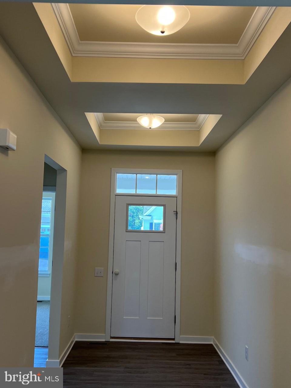 1011 Robinson Road Townsend, DE 19734 - Photo 6 of 31 Foyer
