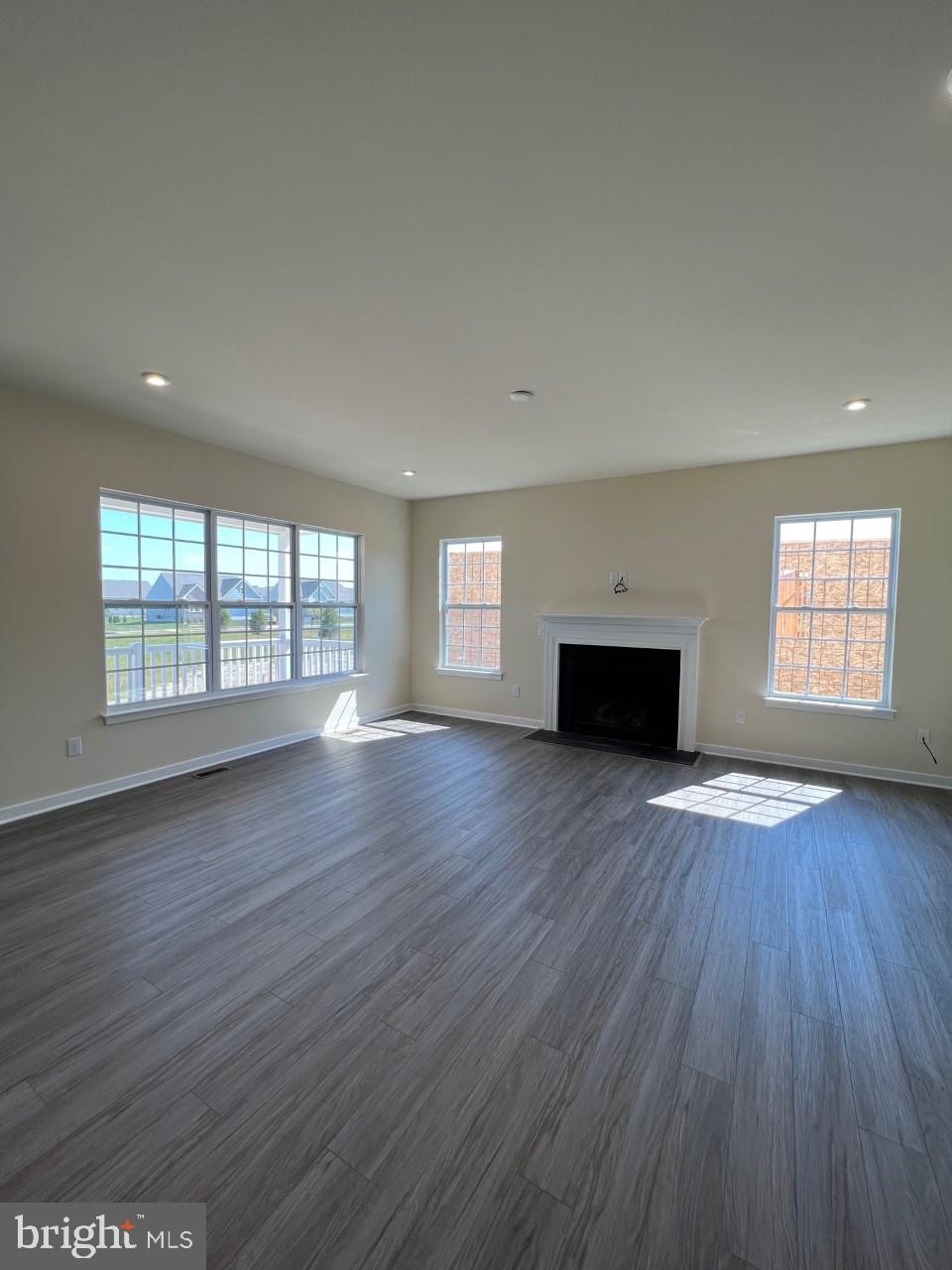 1011 Robinson Road Townsend, DE 19734 - Photo 8 of 31 Great Room