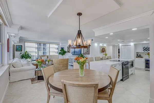 $7,500 | 5440 North Ocean Drive, Unit 1502, Singer Island, FL 33404