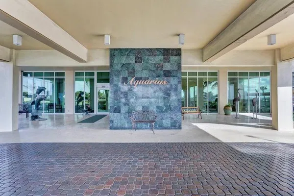 $7,500 | 5440 North Ocean Drive, Unit 1502, Singer Island, FL 33404